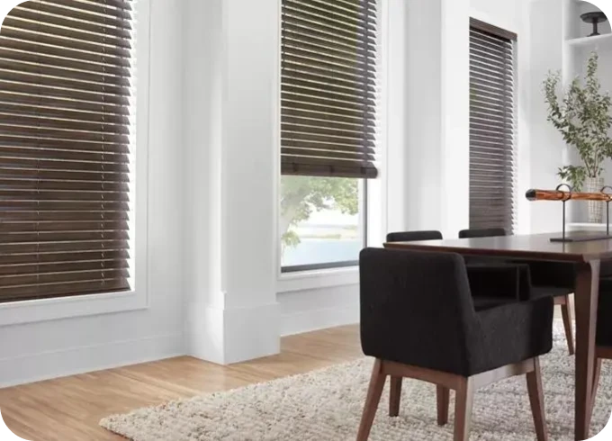 Blinds in modern dining room | Lloyd's Carpets & Draperies